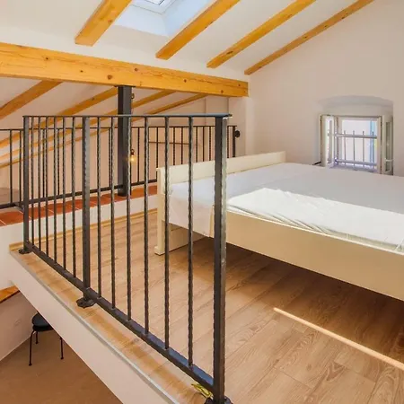 Apartament Kraj Mora Cres